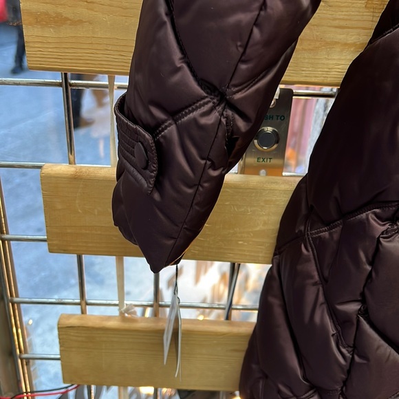 NWT,LAUNDRY BY SHELLI SEGAL DIAMOND QUILTED PUFFER JACKET,black plum - Picture 8 of 17